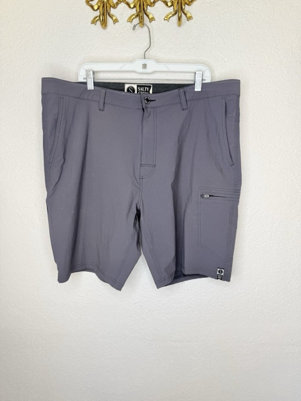 Salty Crew Skiff Shorts Men’s Size 40 9” Inseam Pockets Nylon Spandex D1